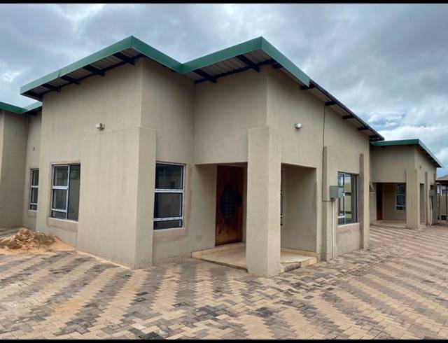 3 BEDROOM PROPERTY TO RENT IN CHROOM PARK